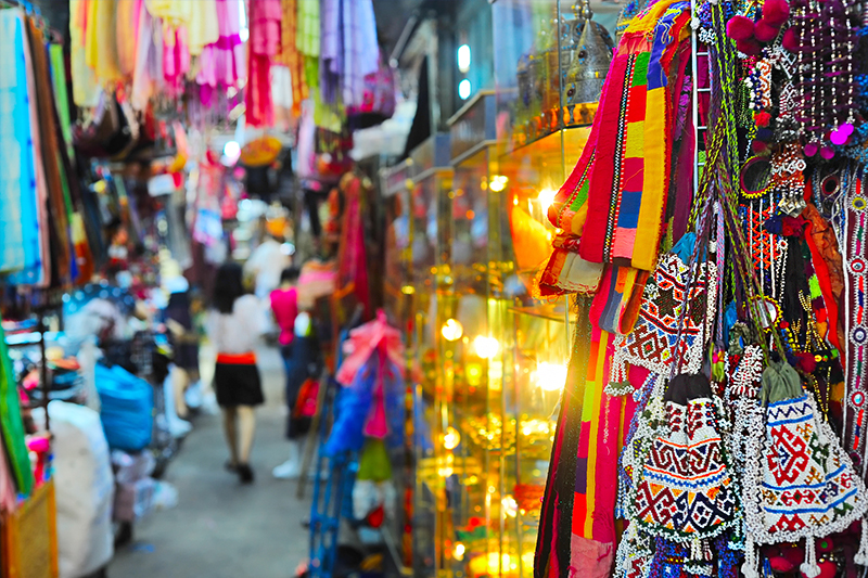 Chatuchak Weekend Market - Shopping in Bangkok