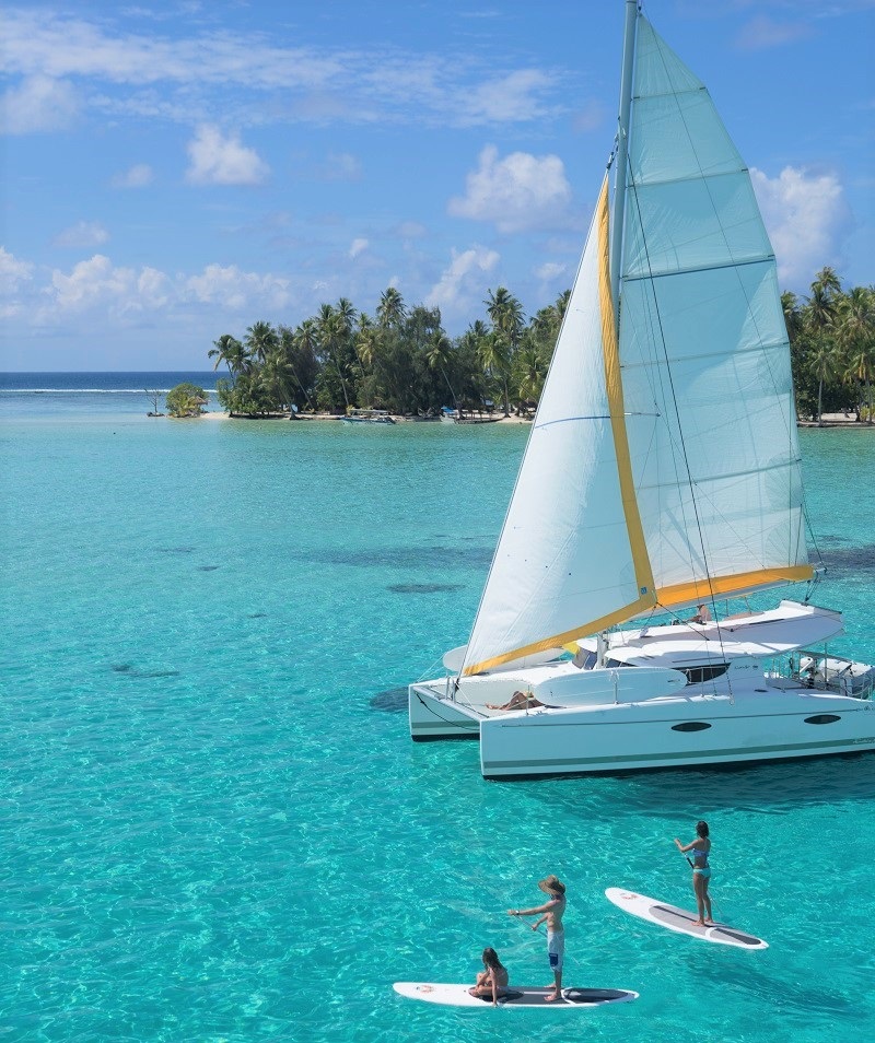 Catamaran sailing in Tahiti