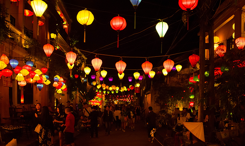 Hoi An lanterns at night