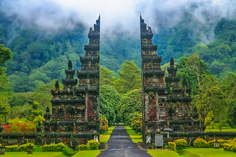 Best Month to travel: Bali Hindu temple in Bali in Indonesia