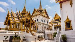 Bangkok hotels near Grand Palace