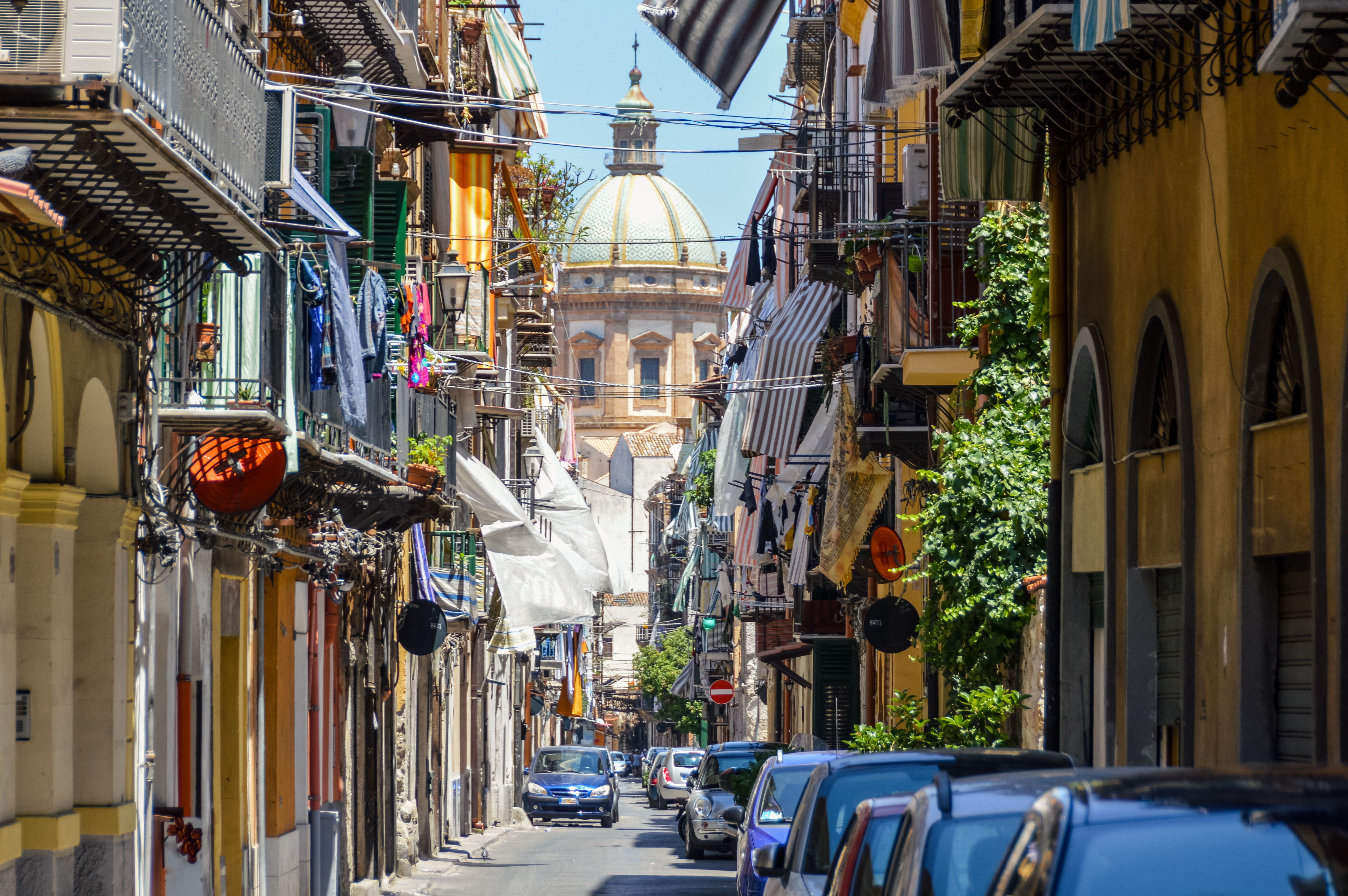 Find cheap flights to Palermo