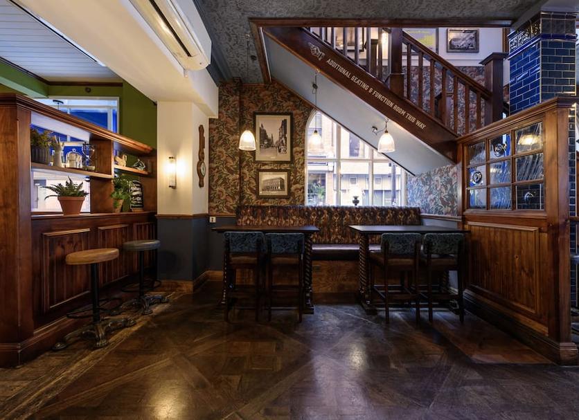 Bar Photo