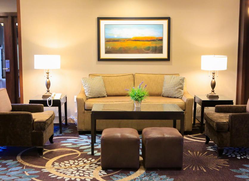 Lounge Photo