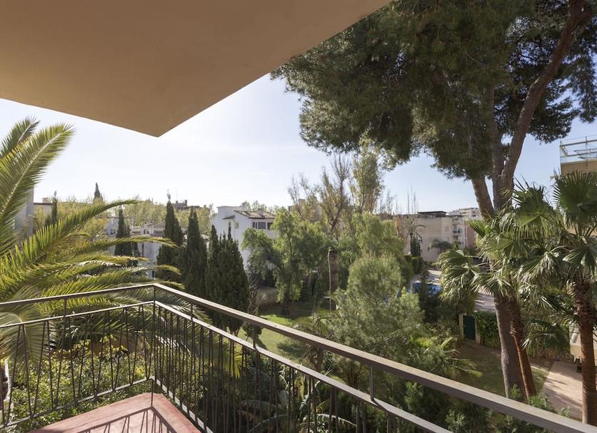 Balcony Photo