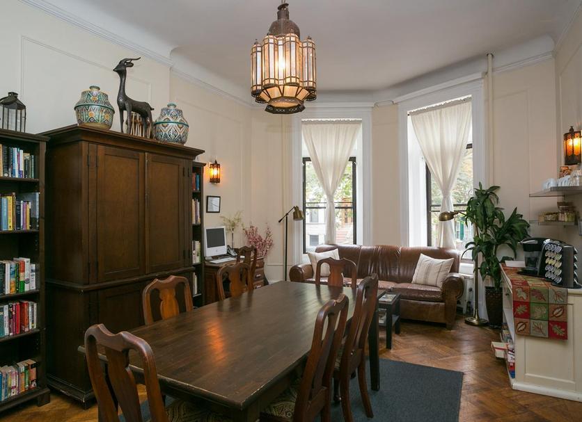 Dining room Photo