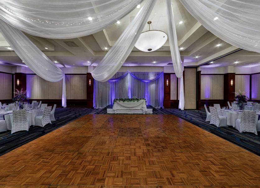 Banquet hall Photo