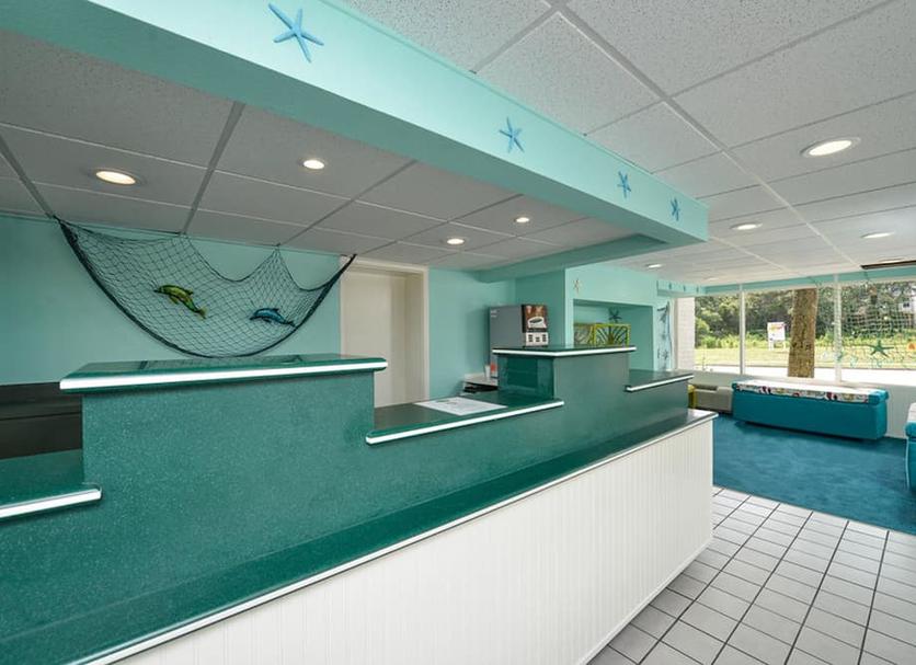 Front desk Photo