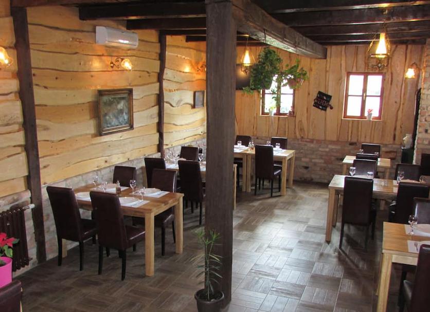 Restaurant Photo