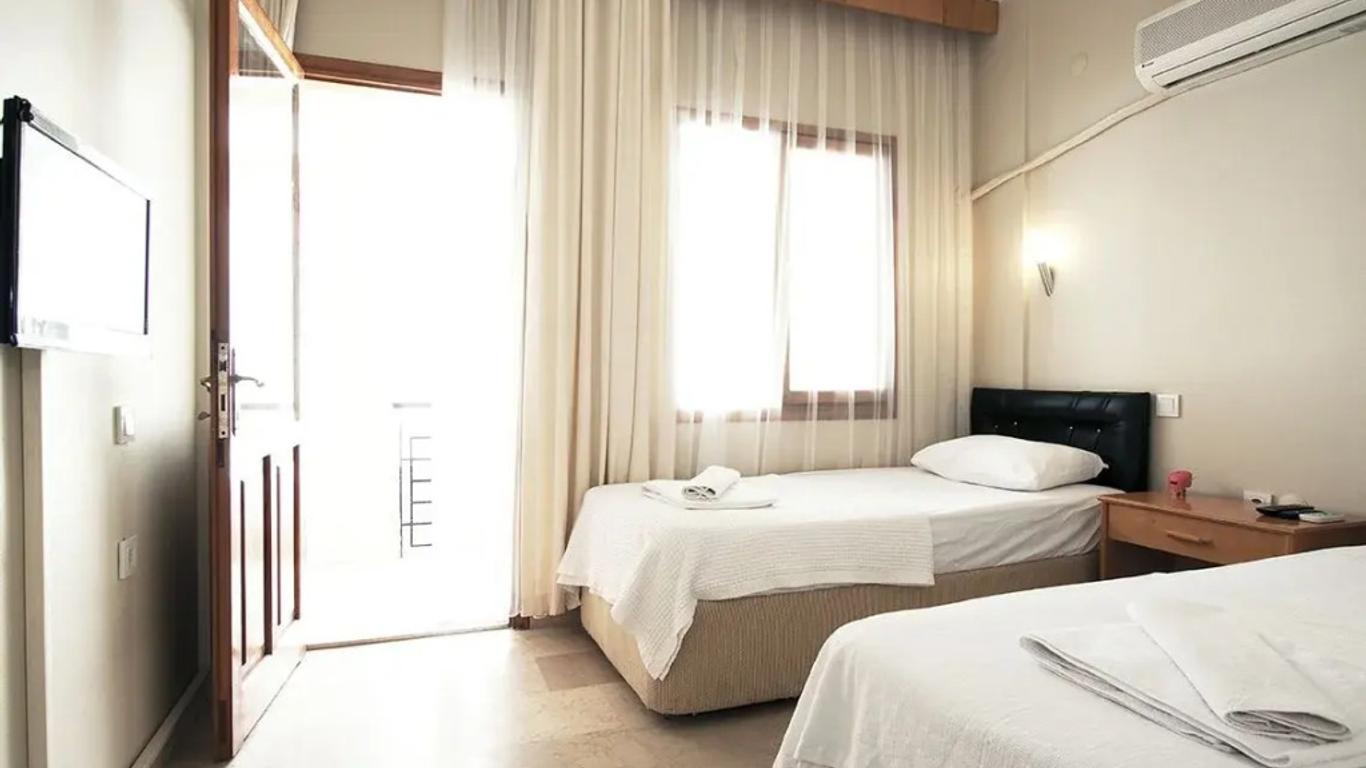 Koz Eren Otel