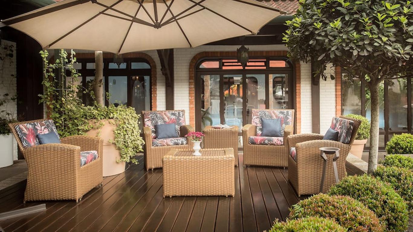 Serrazul Hotel Distributed By Intercity