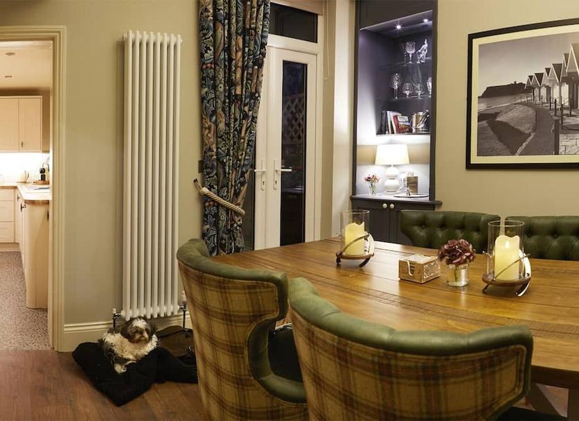 Dining room Photo