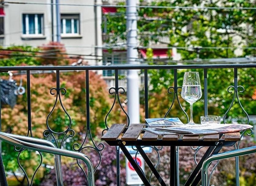 Balcony Photo