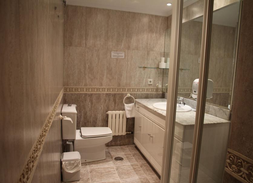 Bathroom Photo