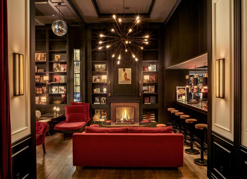 Lounge Photo