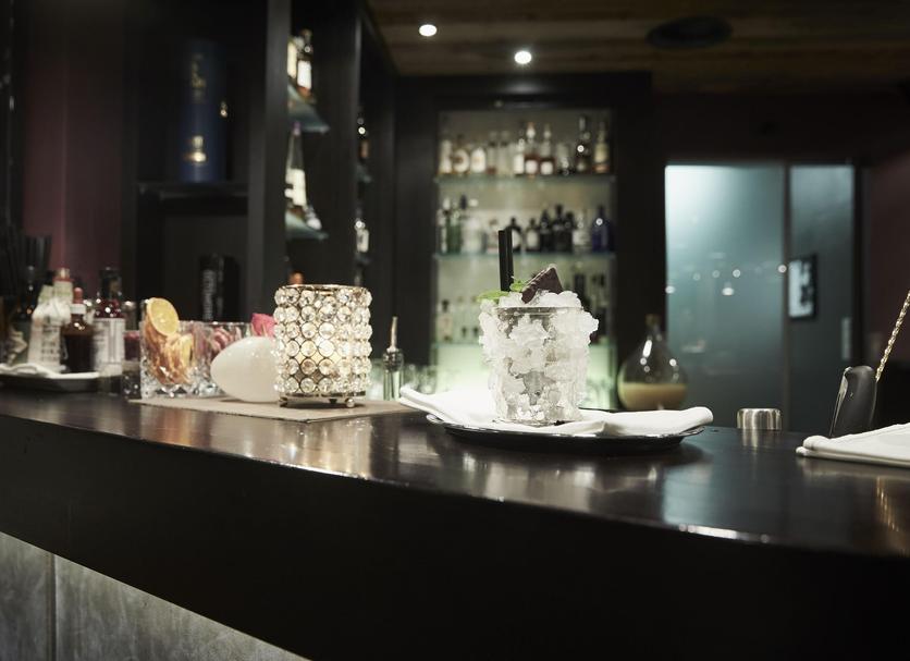 Bar Photo