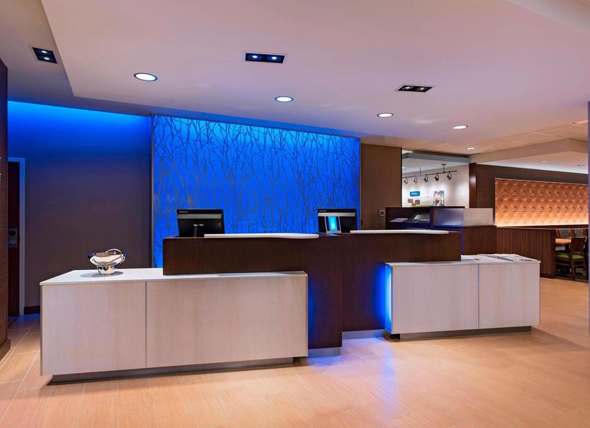 Front desk Photo