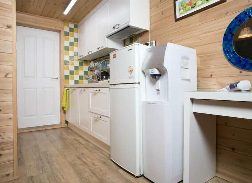 Kitchen Photo