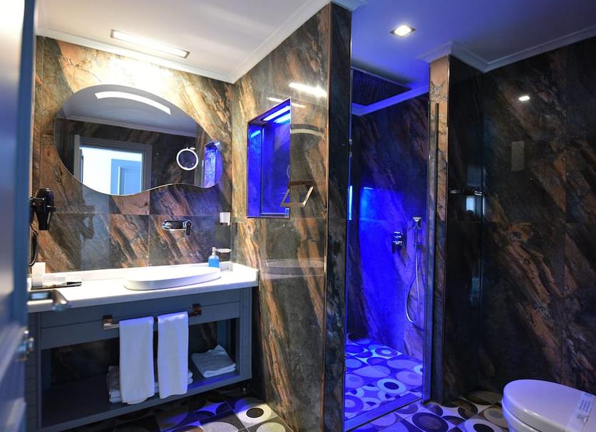 Bathroom Photo