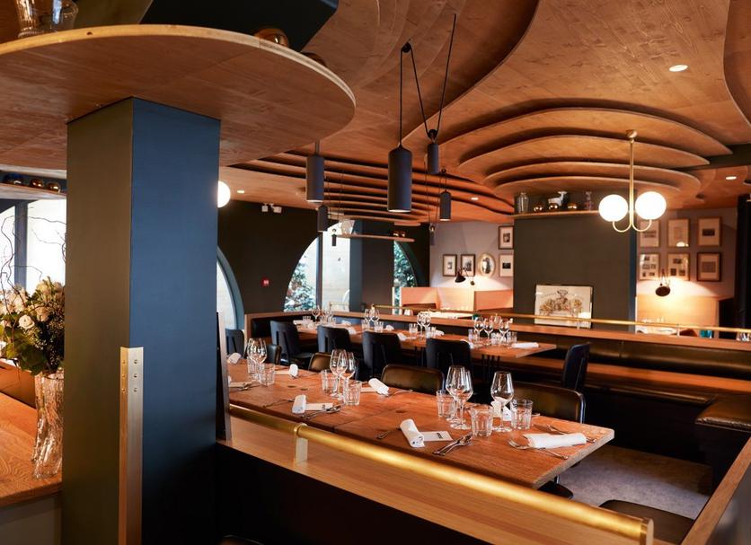 Restaurant Photo