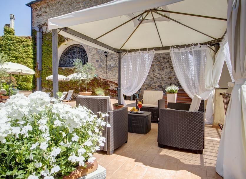 Patio Photo