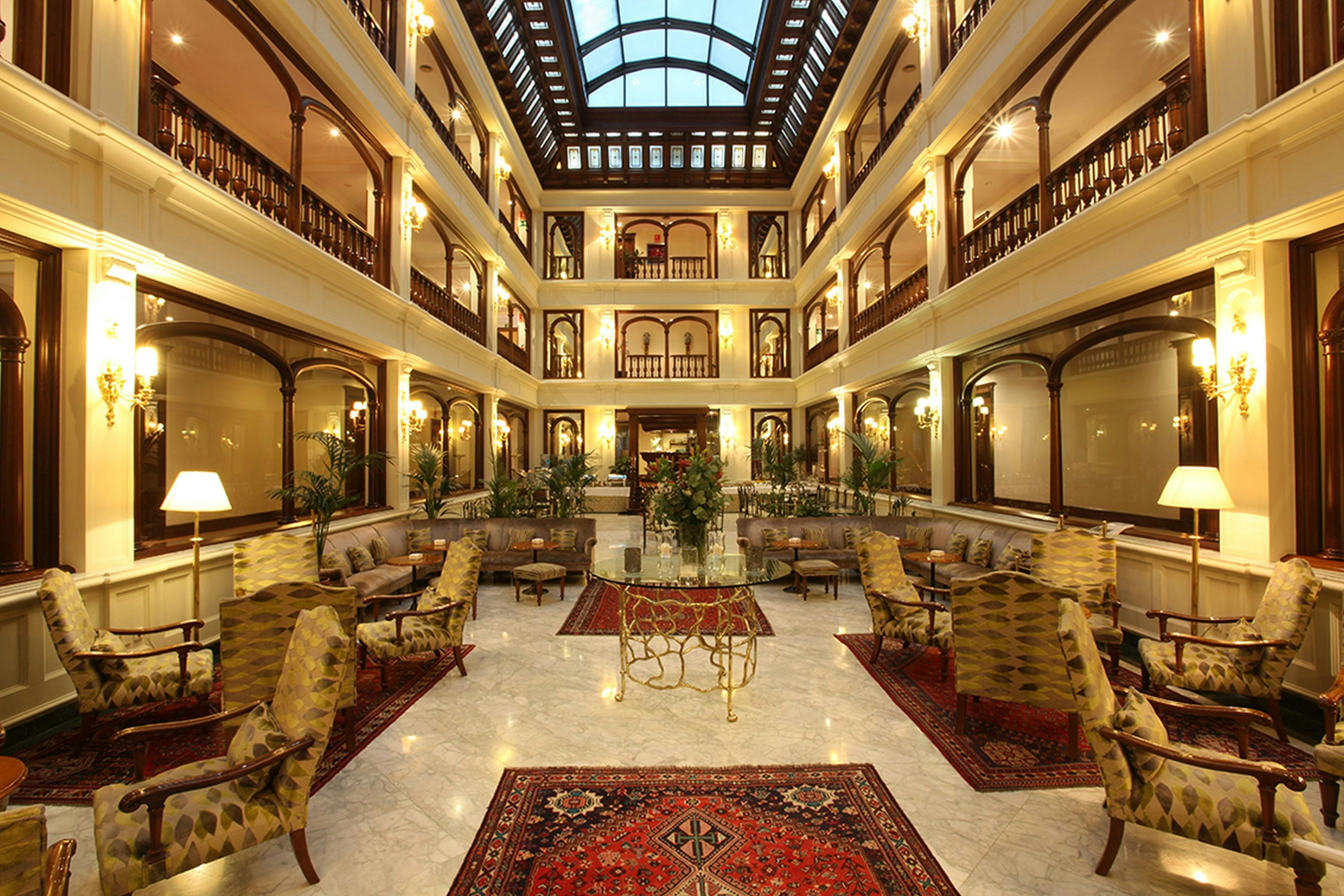 Lobby Photo