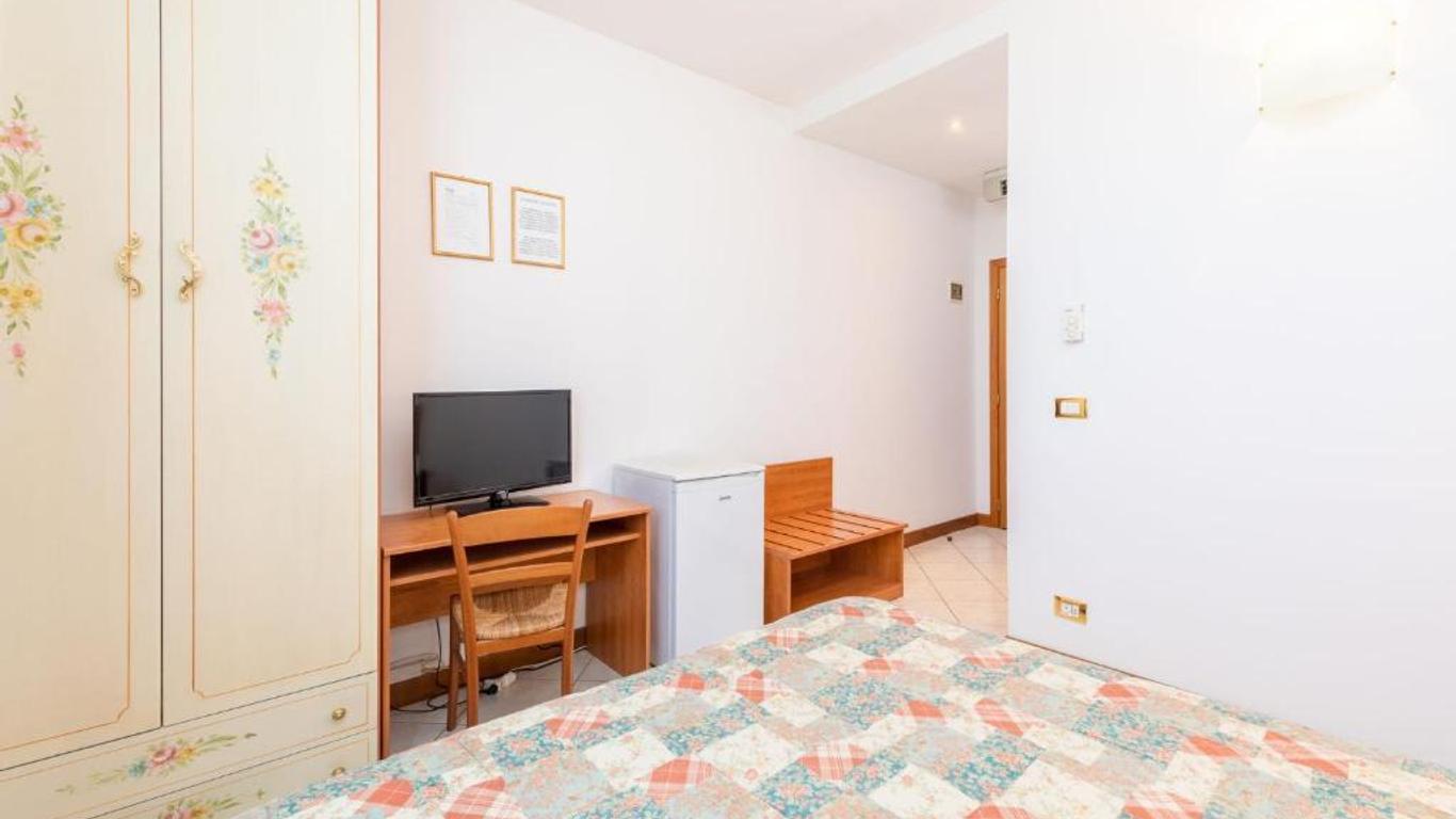 Hotel Nuova Aurora