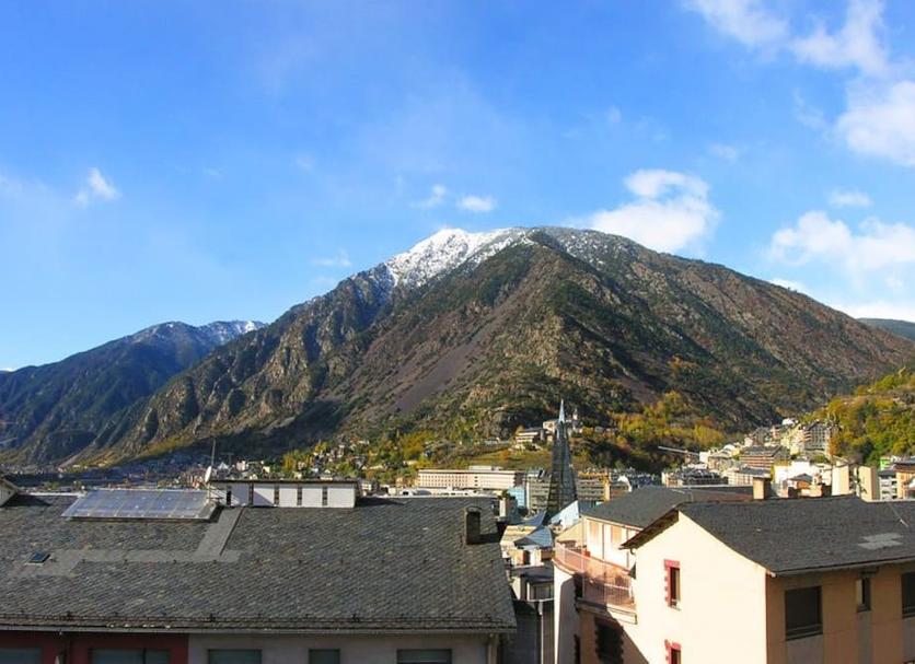 Outdoor view Photo