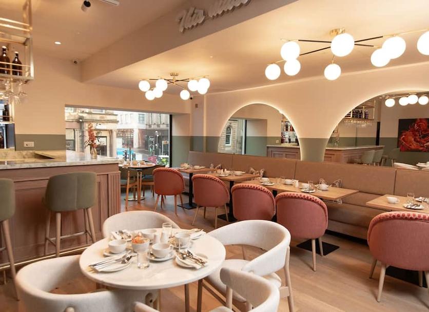 Restaurant Photo