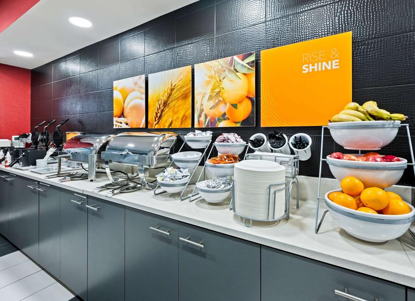 Buffet Photo