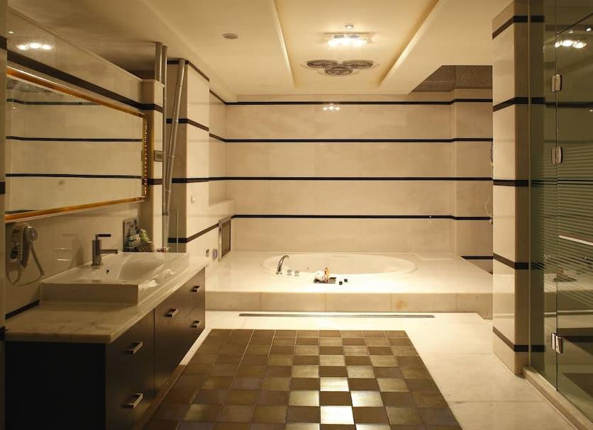 Bathroom Photo