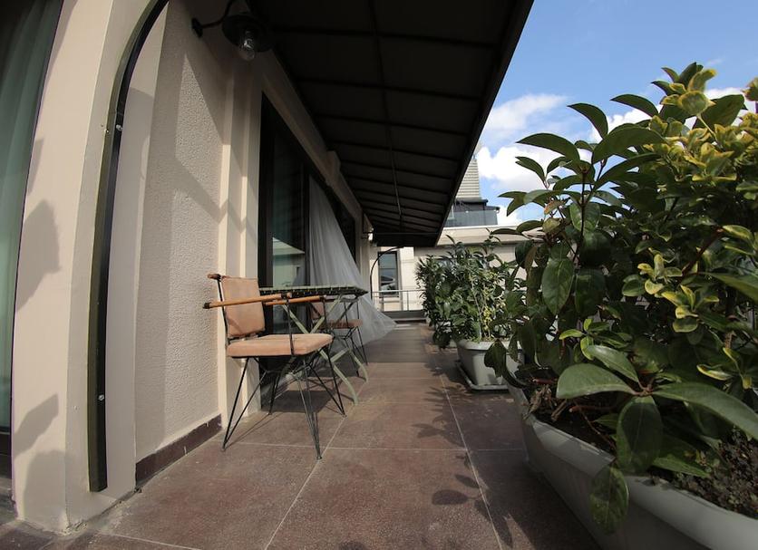 Balcony Photo
