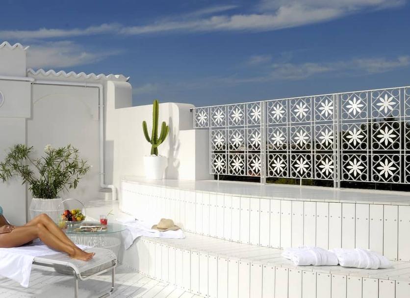 Balcony Photo