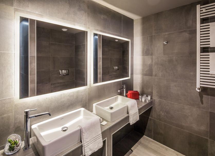 Bathroom Photo