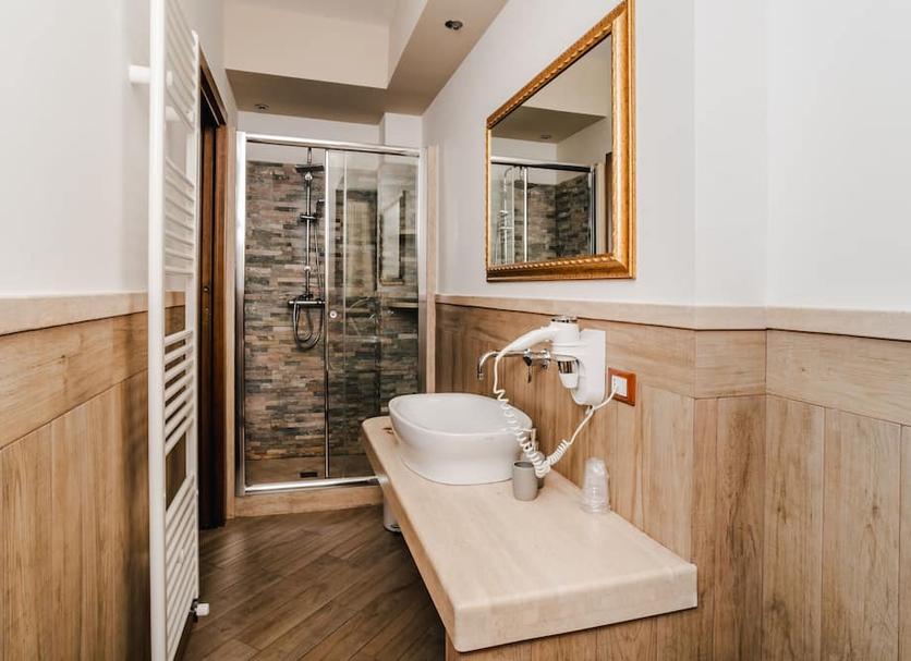 Bathroom Photo
