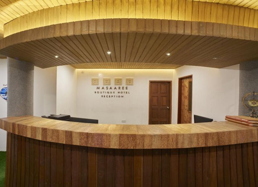 Front desk Photo