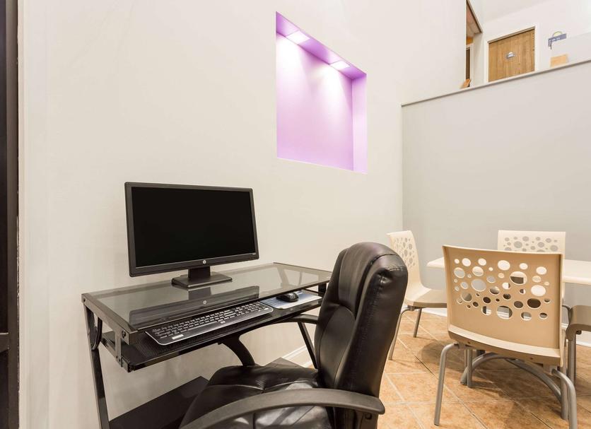 Business centre Photo