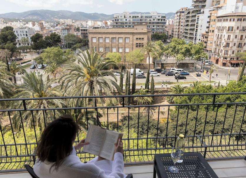 Balcony Photo