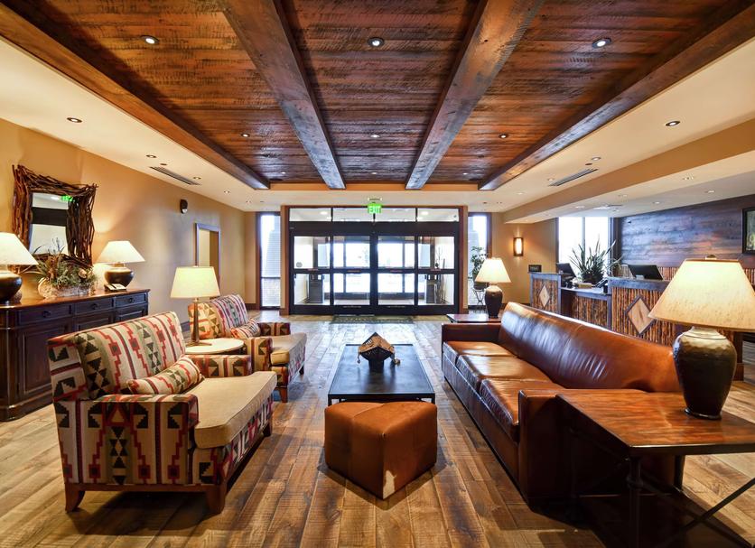 Lounge Photo