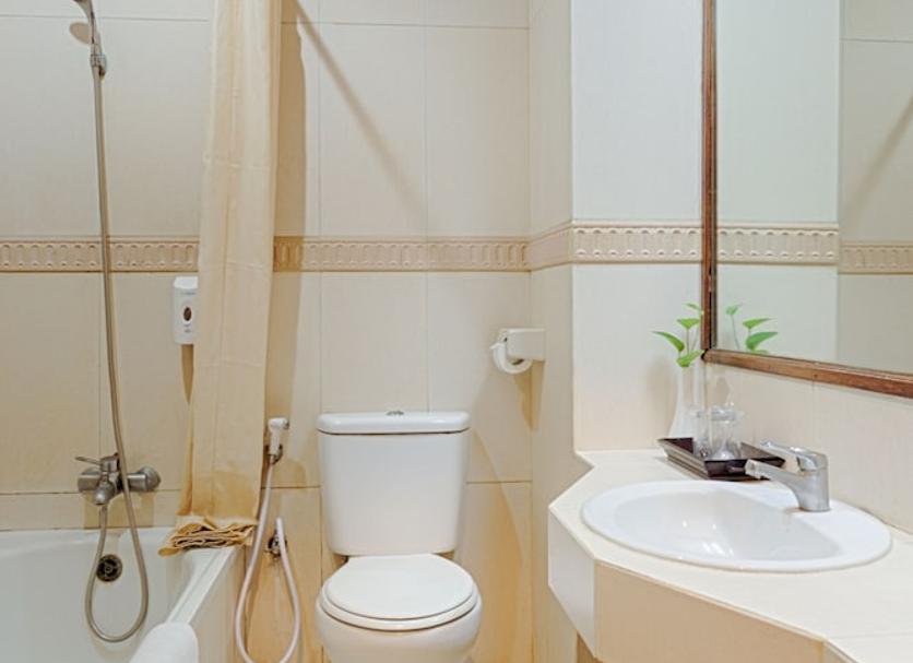 Bathroom Photo