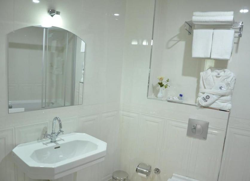Bathroom Photo