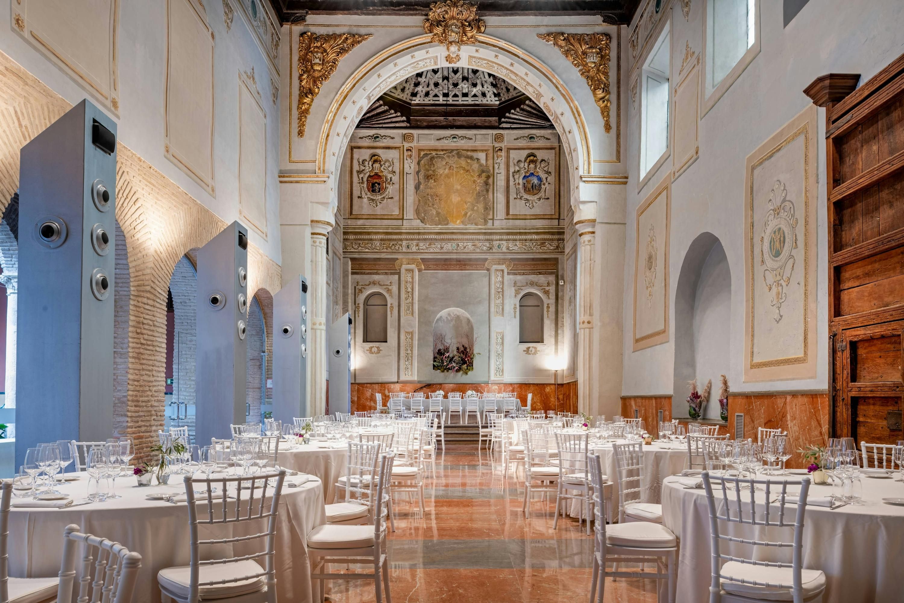 Banquet hall
