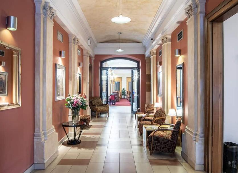 Lobby Photo