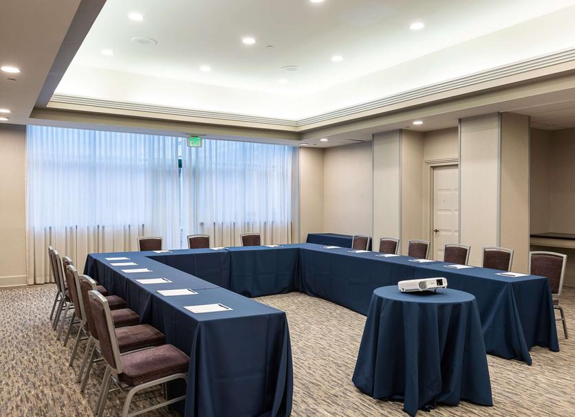 Conference room Photo