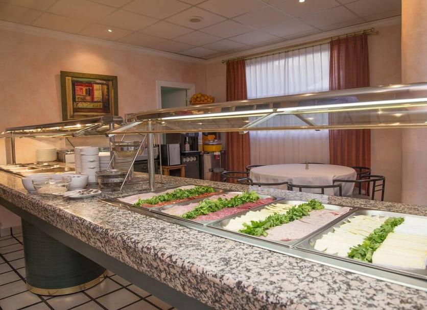 Buffet Photo