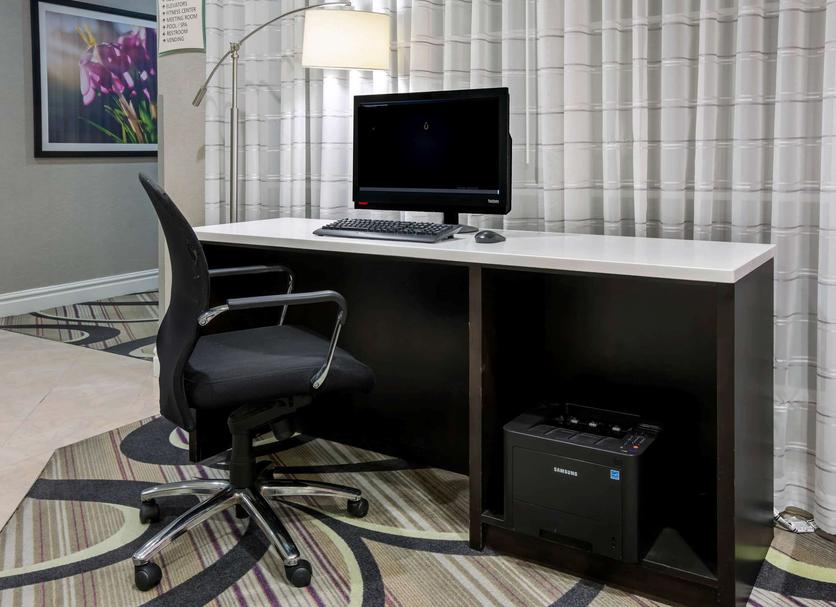 Business centre Photo