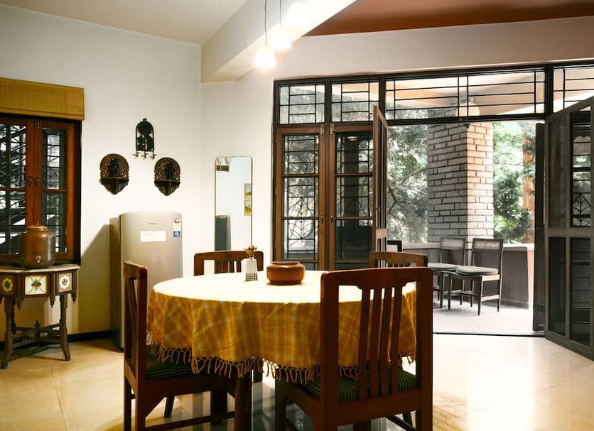 Dining room Photo