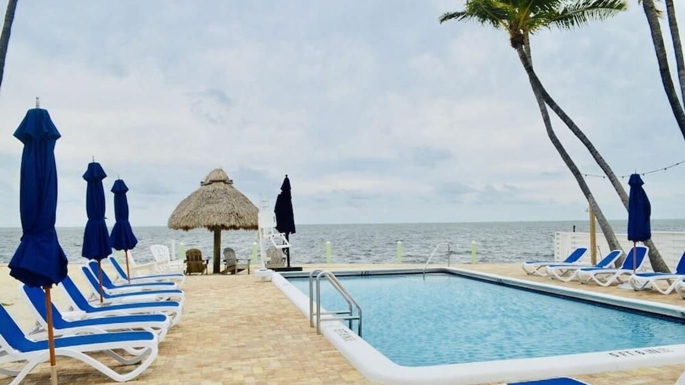 Drop Anchor Resort & Marina