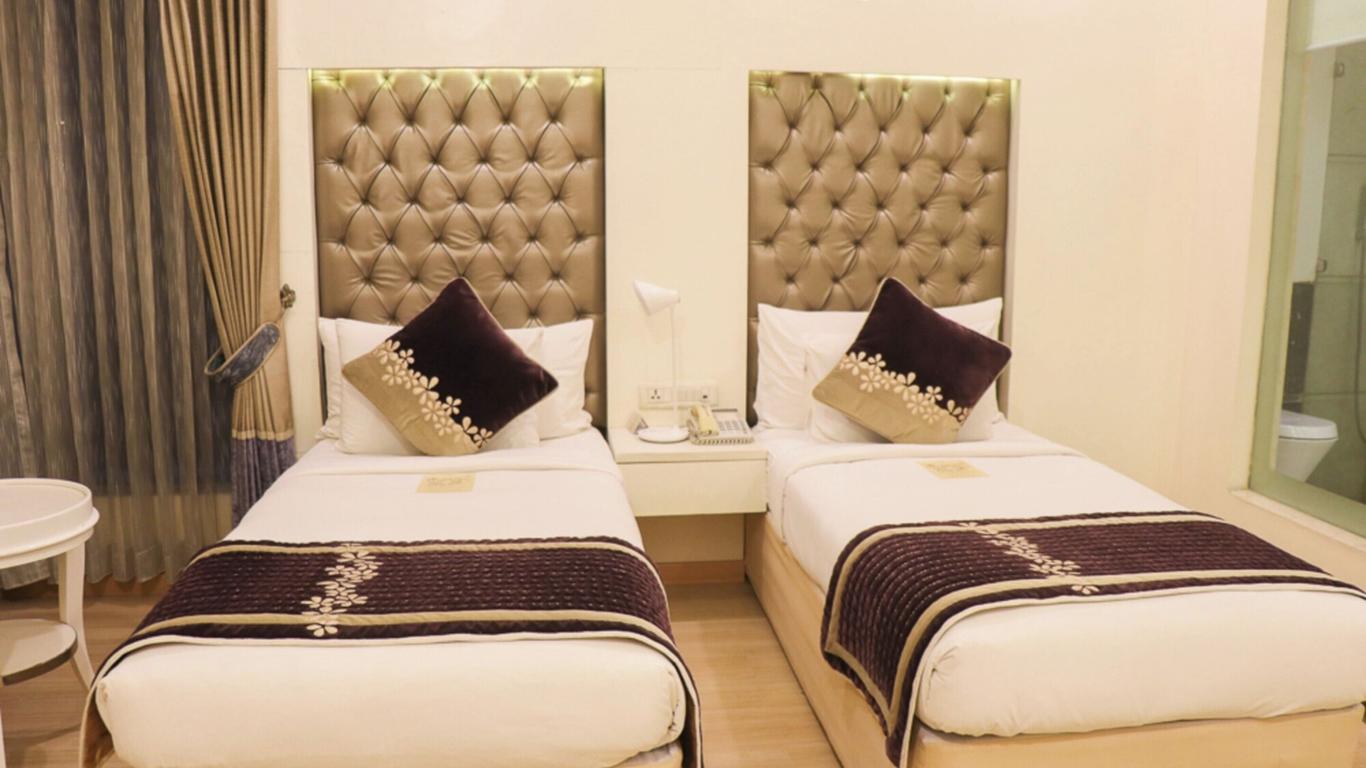 Hotel Eternity
