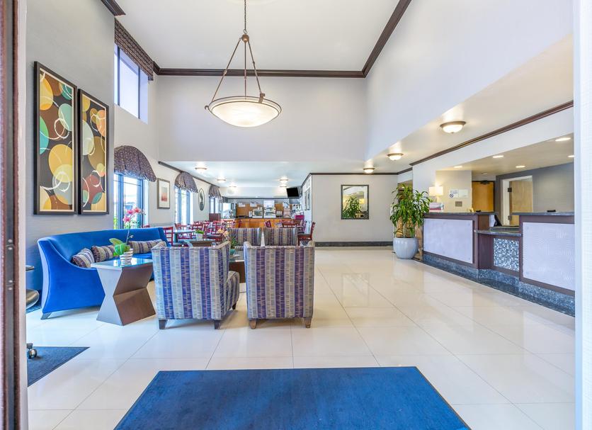 Front desk Photo